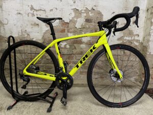 Rennrad Carbon TREK Domane SLR 6 Project One Ultegra 11x